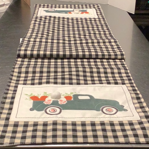 Farmhouse Easter Runner 14”x 72” - Picture 3 of 4